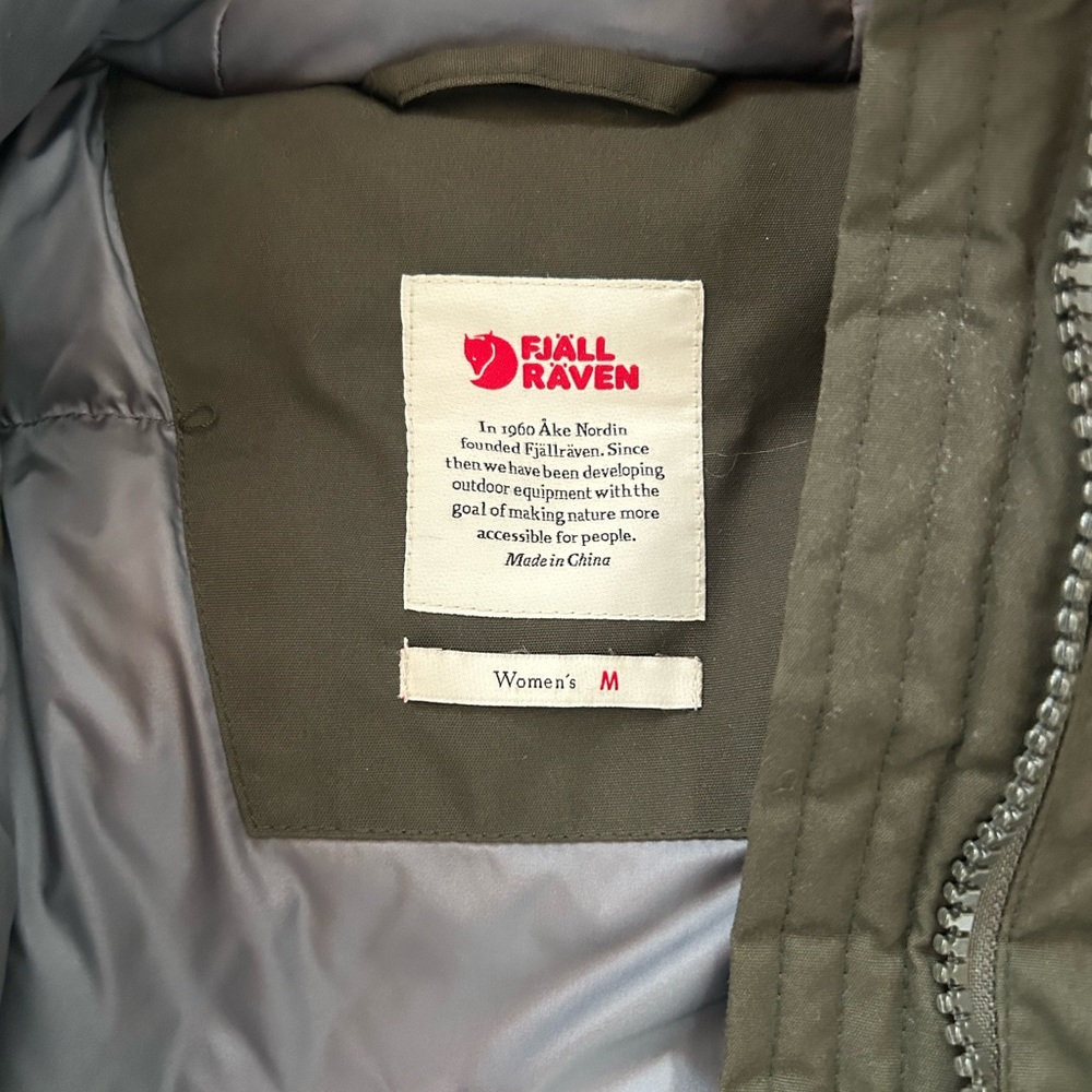 Fjallraven Women's Singi Down Jacket - Deep Forest - Picture 7 of 9